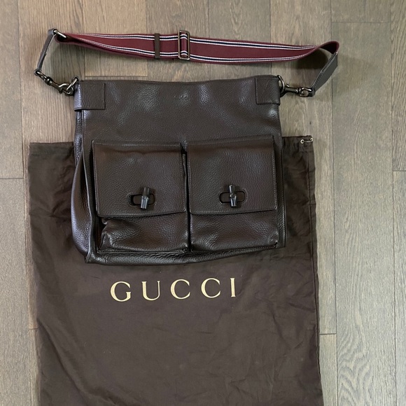 Authentic Gucci Messenger Bag with Bamboo details - Picture 11 of 12